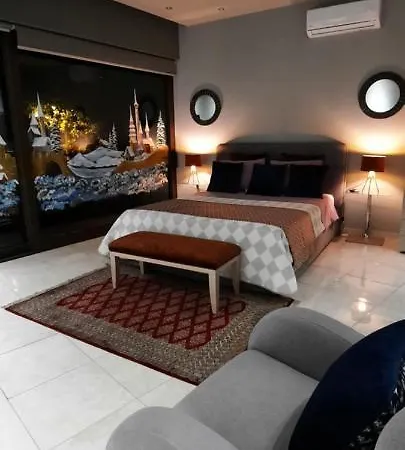 アパート River ラリサ