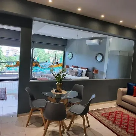 アパート River *